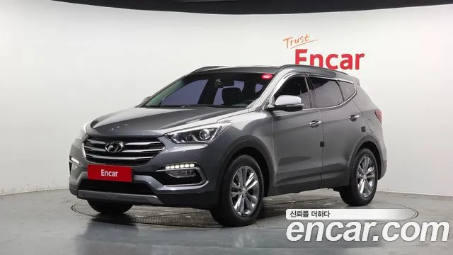 Hyundai Santafe 2016 — photo 1