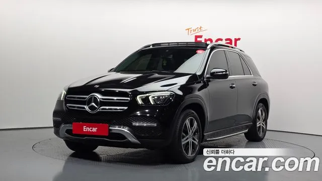 Mercedes-Benz GLE-Class 2020 — photo 1