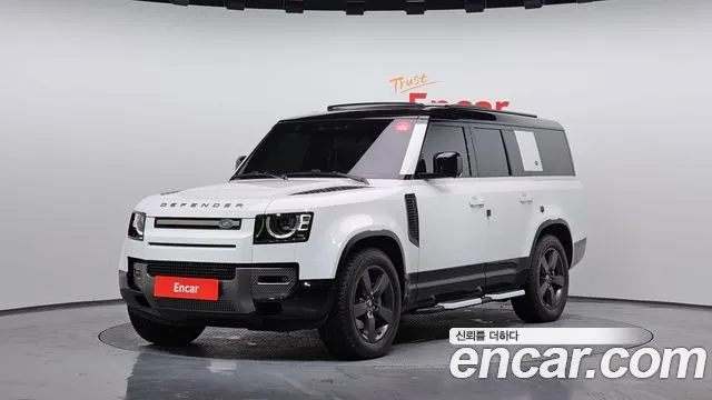 Land Rover Defender 2023 — photo 1