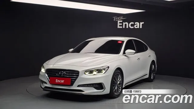 Hyundai Grandeur 2018 — photo 1