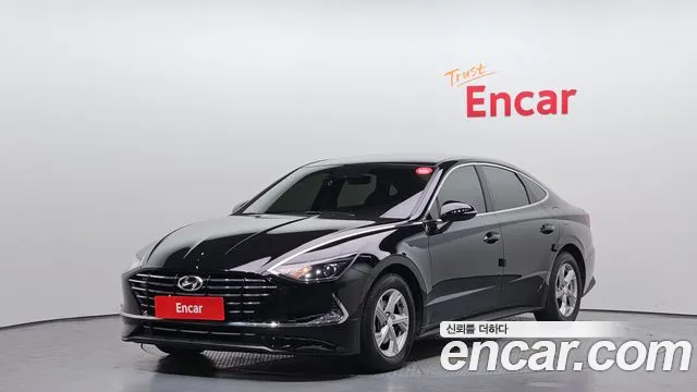 Hyundai Sonata 2022 — photo 1