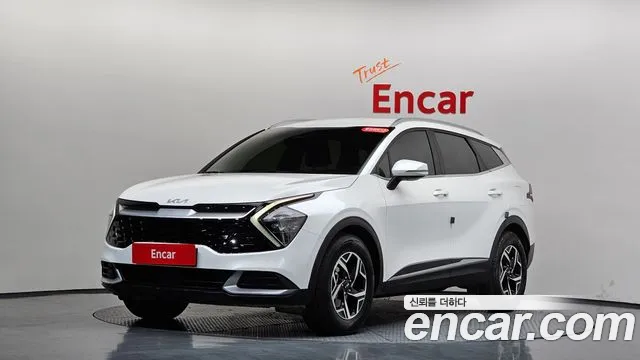 Kia Sportage 2023 — photo 1