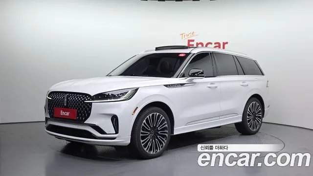 Lincoln Aviator 2025 — photo 1