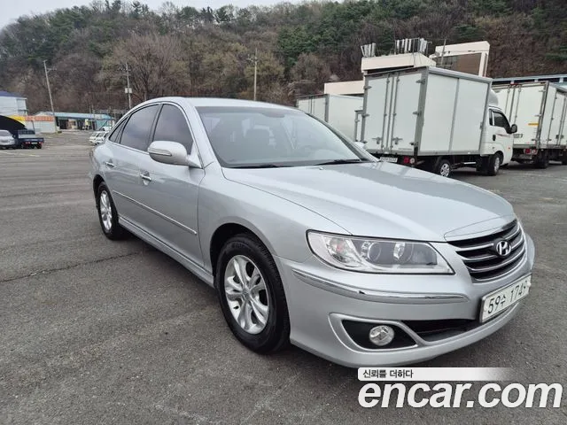 Hyundai Grandeur 2011 — photo 1