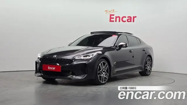 Kia Stinger 2021 — photo 1