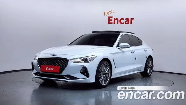 Genesis G70 2019 — photo 1