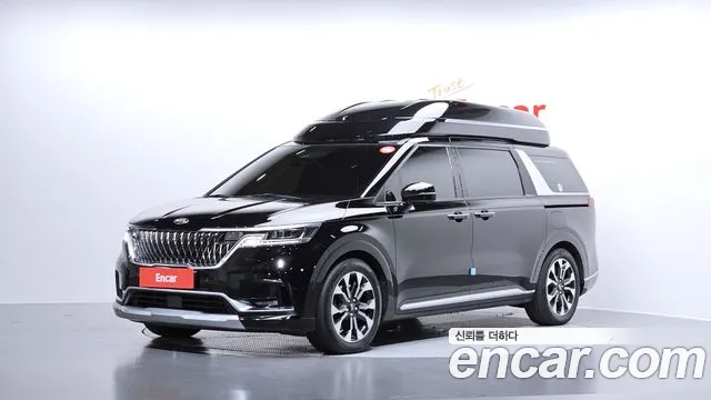 Kia Canival 2021 — photo 1