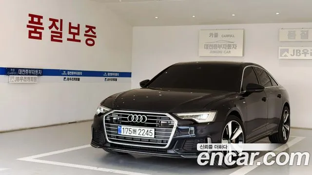 Audi A6 2022 — photo 1
