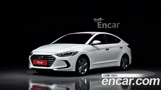 Hyundai AVANTE 2017 — photo 1