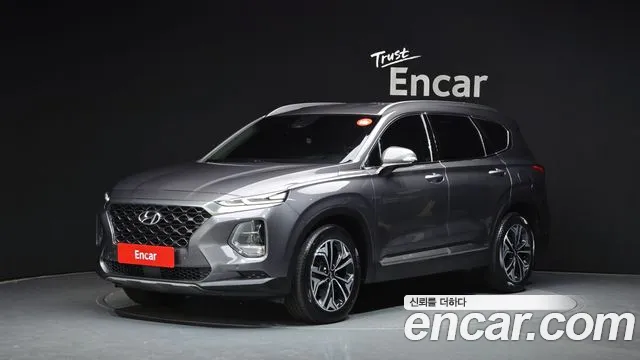 Hyundai Santafe 2019 — photo 1