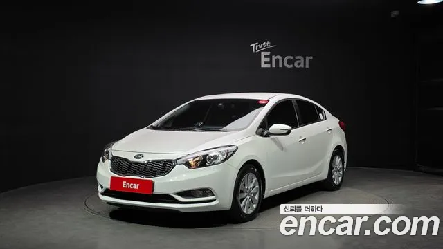Kia K3 2015 — photo 1