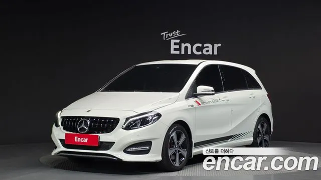 Mercedes-Benz B-Class 2018 — photo 1