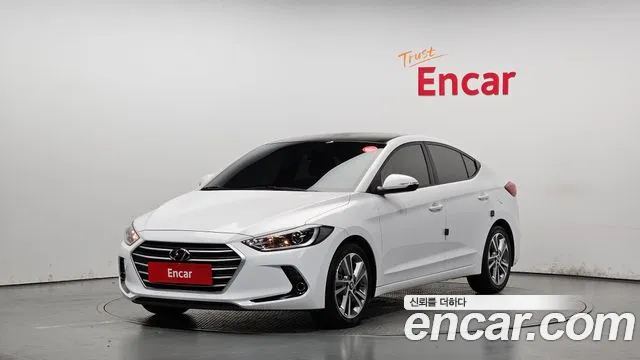 Hyundai AVANTE 2018 — photo 1