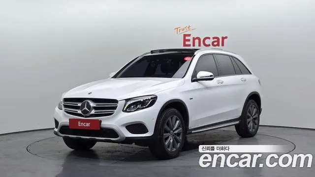 Mercedes-Benz GLC-Class 2019 — photo 1