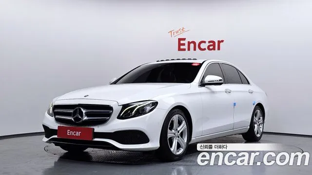 Mercedes-Benz E-Class 2017 — photo 1