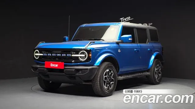 Ford Bronco 2022 — photo 1