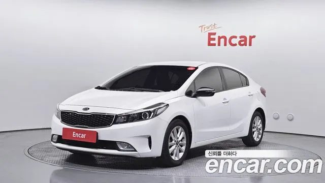 Kia K3 2016 — photo 1