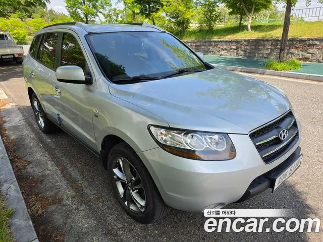 Hyundai Santafe 2009 — photo 1