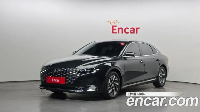 Hyundai Grandeur 2022 — photo 1