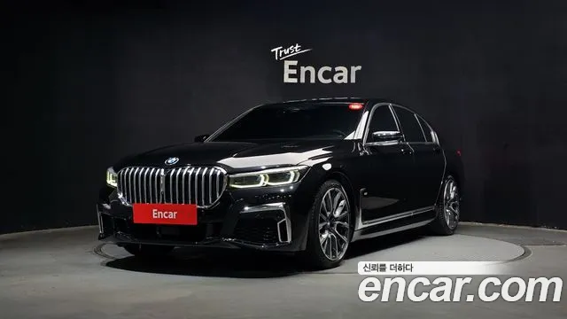BMW 7-Series 2021 — photo 1