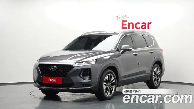 Hyundai Santafe 2019 — photo 1