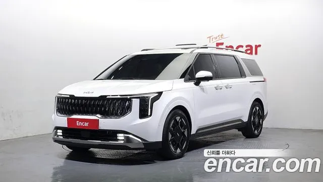 Kia Canival 2025 — photo 1