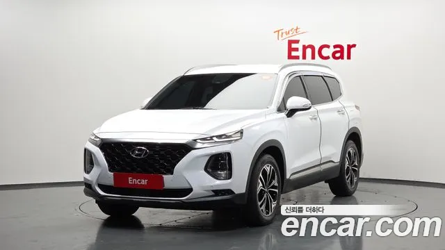 Hyundai Santafe 2019 — photo 1