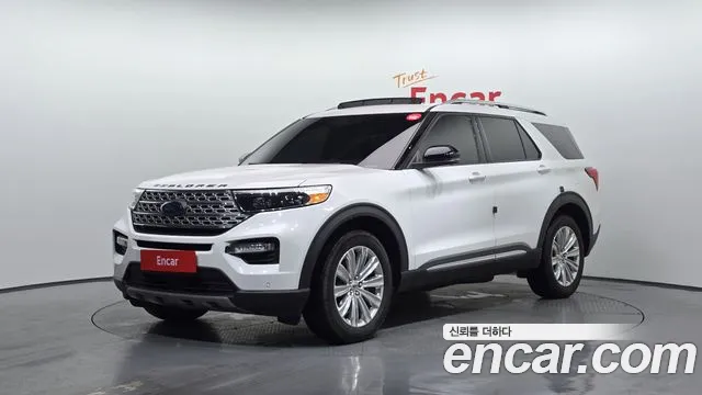Ford Explorer 2021 — photo 1