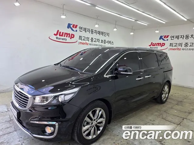 Kia Canival 2018 — photo 1