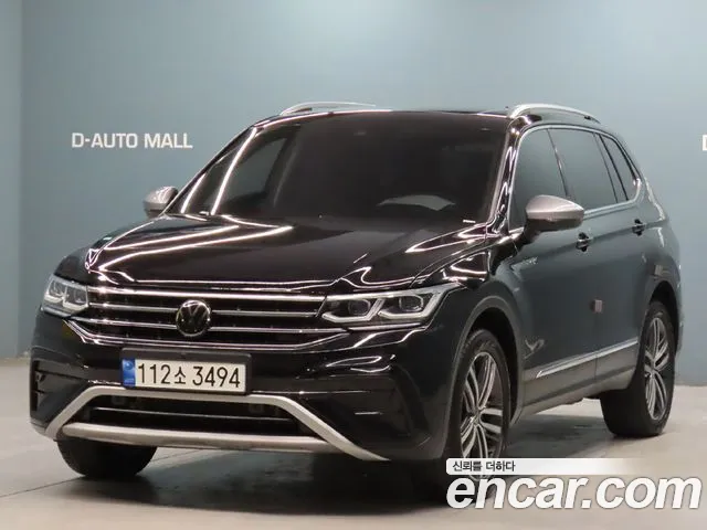 Volkswagen Tiguan 2022 — photo 1