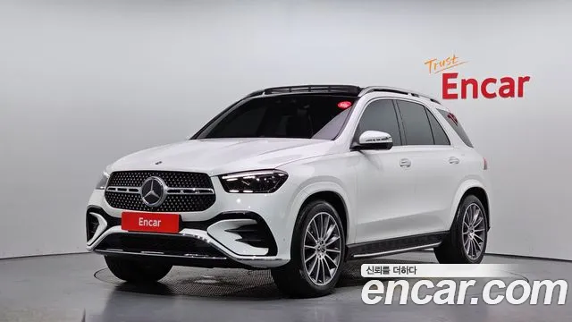 Mercedes-Benz GLE-Class 2025 — photo 1