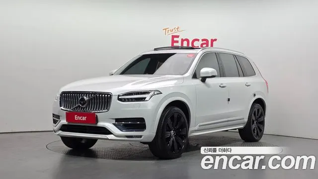 Volvo XC90 2021 — photo 1
