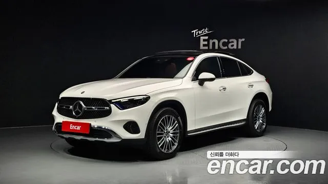 Mercedes-Benz GLC-Class 2025 — photo 1
