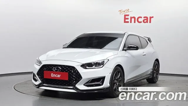 Hyundai Veloster 2019 — photo 1