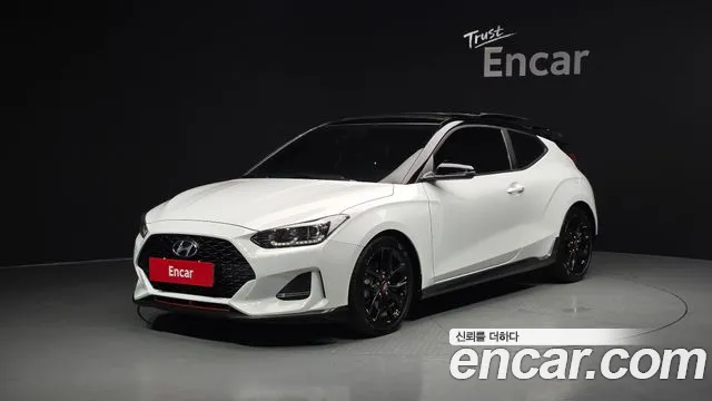 Hyundai Veloster 2018 — photo 1