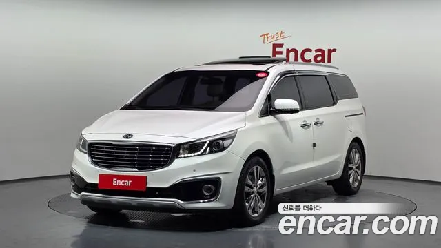Kia Canival 2018 — photo 1