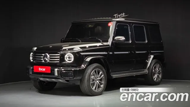 Mercedes-Benz G-Class 2026 — photo 1