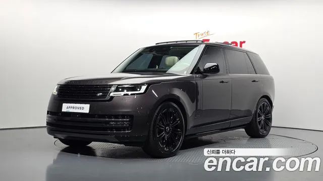 Land Rover Range Rover 2025 — photo 1