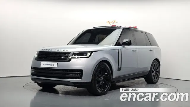 Land Rover Range Rover 2025 — photo 1