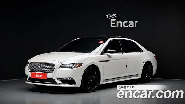 Lincoln Continental 2018 — photo 1