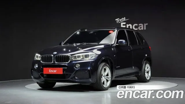 BMW X5 2018 — photo 1