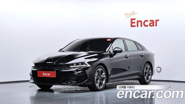 Kia K5 2023 — photo 1