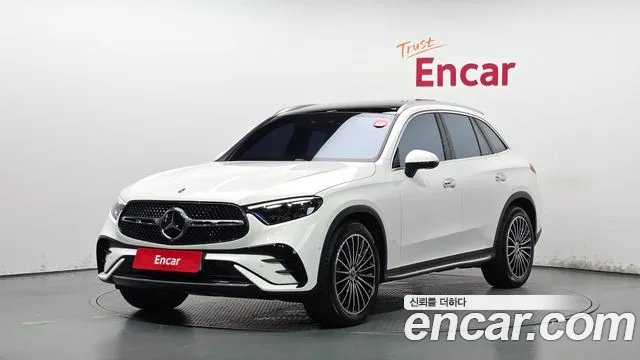 Mercedes-Benz GLC-Class 2025 — photo 1
