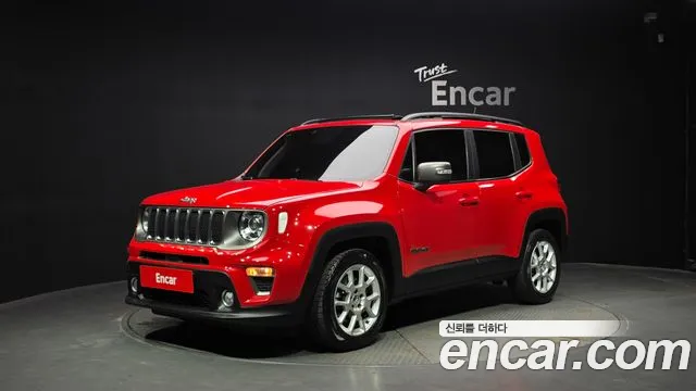 Jeep Renegade 2019 — photo 1