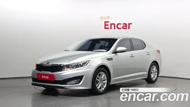 Kia K5 2011 — photo 1