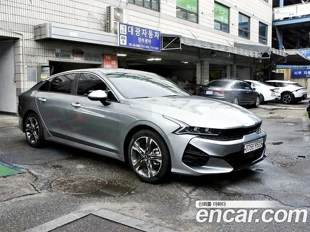 Kia K5 2022 — photo 1