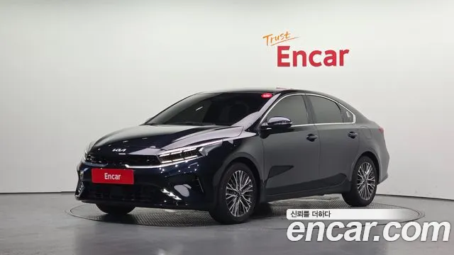Kia K3 2022 — photo 1