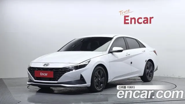 Hyundai AVANTE 2023 — photo 1
