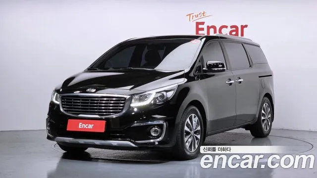 Kia Canival 2018 — photo 1