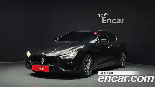 Maserati Ghibli 2018 — photo 1